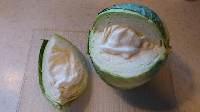 A
cabbage that looks like a
cross-section of the earth