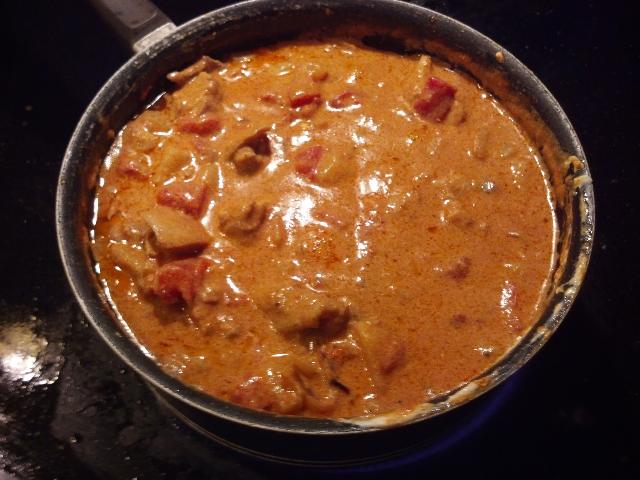 Pot of
    Chicken Tikka Masala